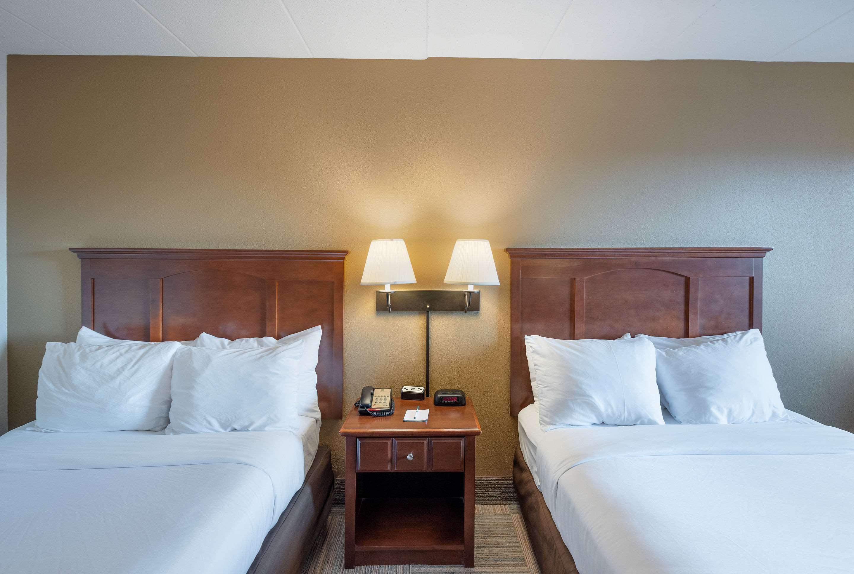 Quality Inn איסטון מראה חיצוני תמונה