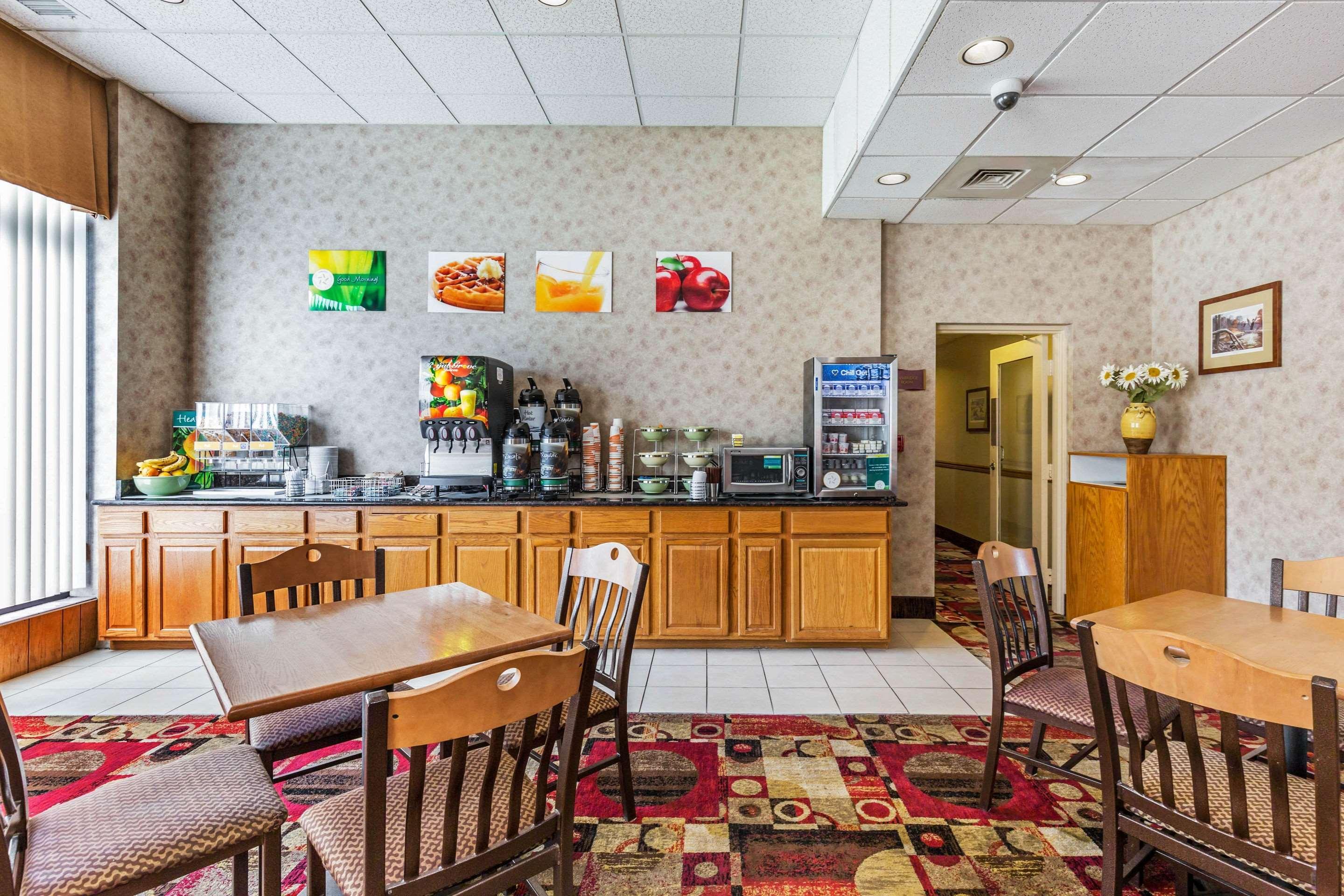 Quality Inn איסטון מראה חיצוני תמונה